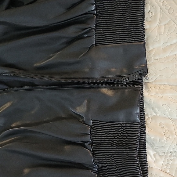 LEATHER JACKET - Picture 4 of 5